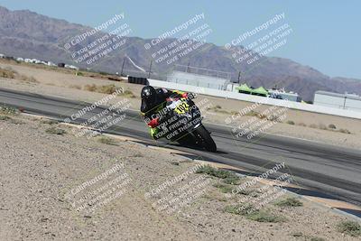 media/Oct-30-2025-Racers Edge (Thu) [[dabbdaf680]]/3-B Group/Session 3 (Turn 15 Inside)/